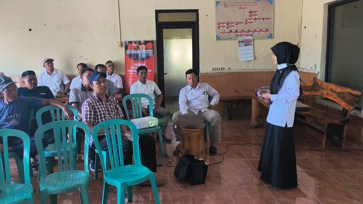 Kenali Varietas, Tingkatkan Hasil Panen, TMMD ke-129 Kodim 0620 Gandeng Dinas Pertanian Edukasi Kelompok Tani Desa Luwung Kencana